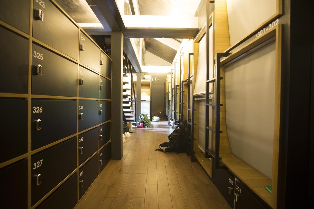 M Boutique Hostel Seminyak Kültér fotó