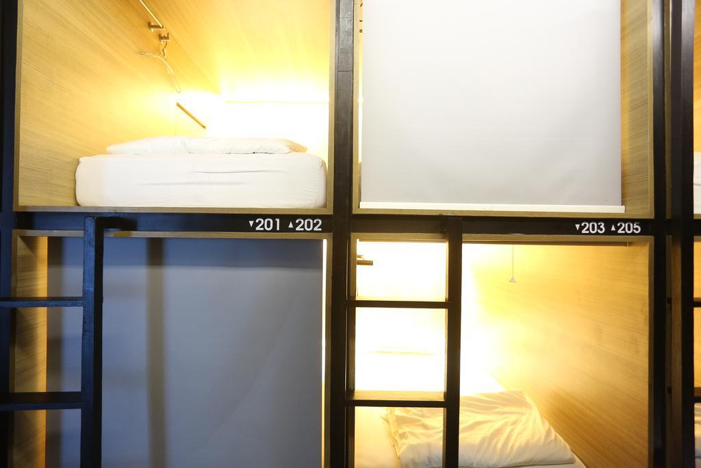 M Boutique Hostel Seminyak Kültér fotó