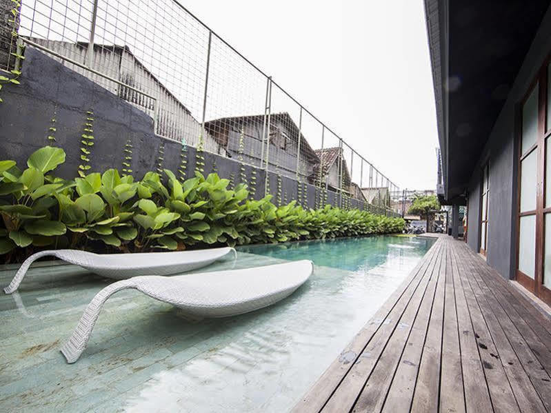M Boutique Hostel Seminyak Kültér fotó