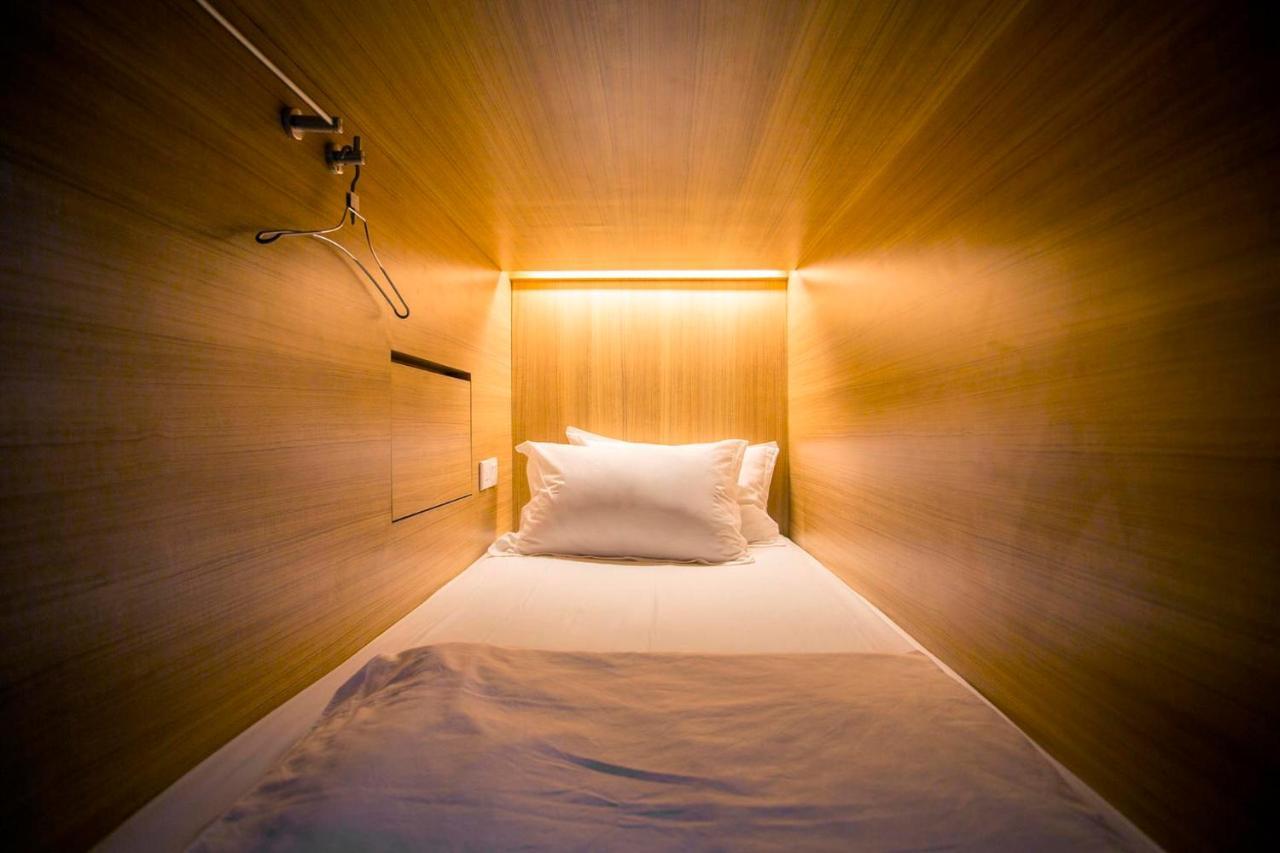 M Boutique Hostel Seminyak Kültér fotó