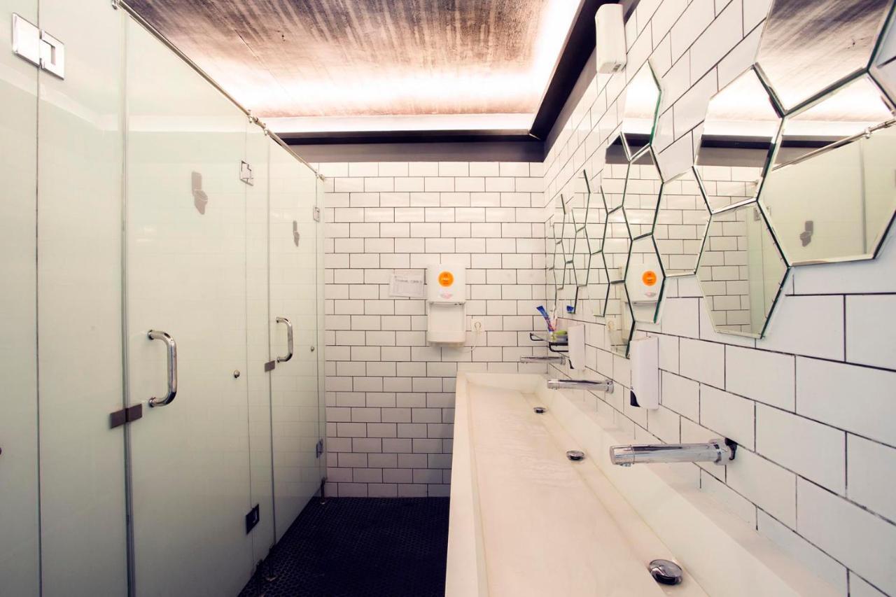 M Boutique Hostel Seminyak Kültér fotó